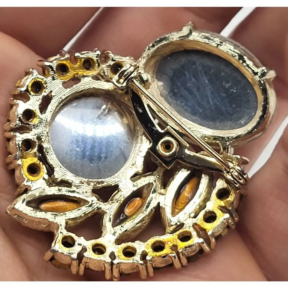 Opalescent Faux Opal White AB Rhinestone Spray Gold Tone BroochPin 2in